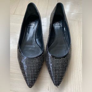 Burberry black leather with tiny studs flats size 40